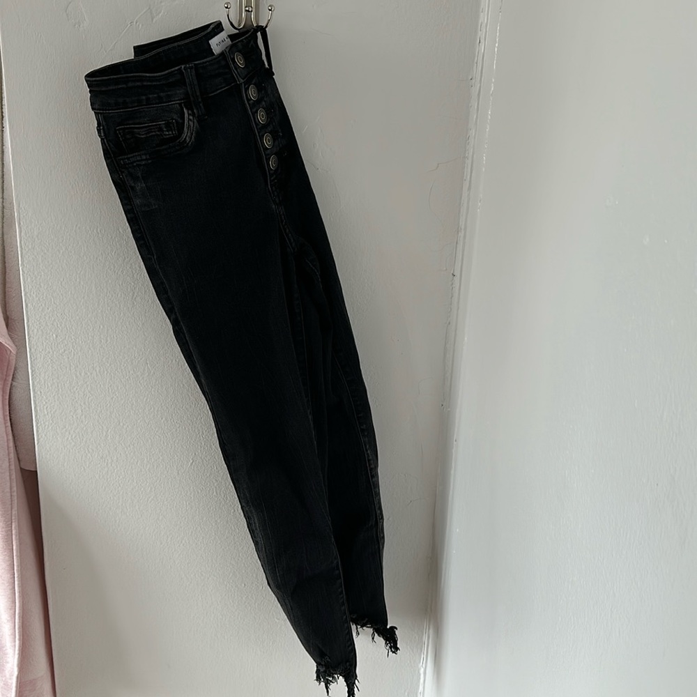 Black ripped jeans